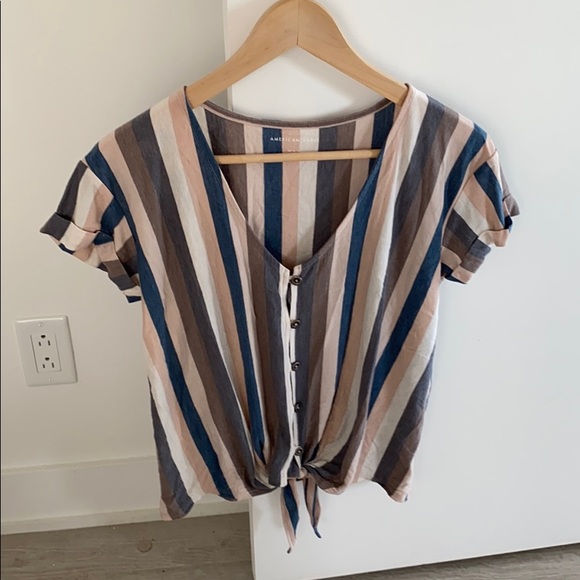 Striped V Neck Top - Picture 3 of 3